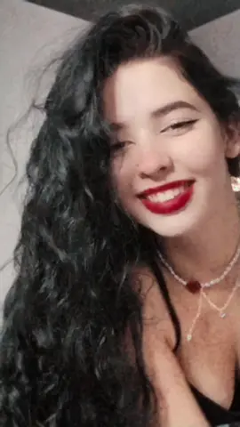 muita grana eu não posso me distrair 🤷