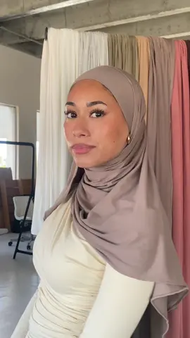 Replying to @sarahquwaider the most buttery soft Jersey hijabs 🤍🎀