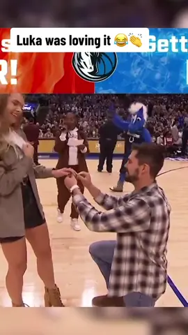 This proposal never gets old! 😂👏 #lukadoncic #proposal #NBA #mavericks