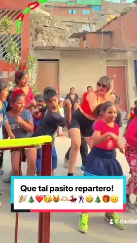 Con los bbs sacando los pasitos locochones, antes de navidad! 🤶 🎄🥳💃🏼🕺🏼🎁🎉❤️🤣🫶🏼✨ #pasitoperron #reparto #triplem #perú #navidad #navidaddelosniños #natividad 