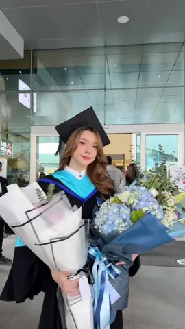 เรียนจบป.โทแล้ววุ้ยยยย🎓