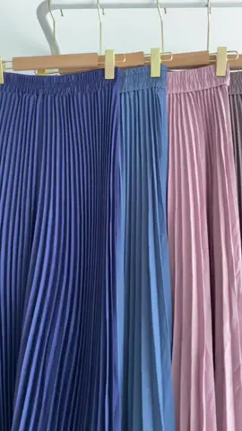 🪞📸 #กระโปรงอัดพลีท 