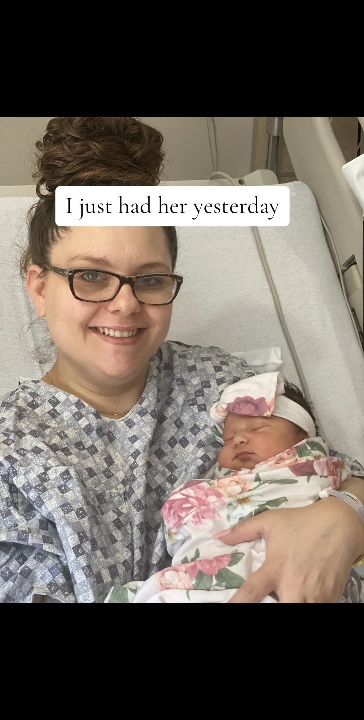 Literally sobbing😭😭 it hits so different when its your last baby🥹 everyone talks about how life changes after the first baby, but no one mentions how life changes after the last 😭  #baby #babygirl #momof3 #girlmom #lastbaby #3sisters #3musketeers #3 #babysister #sad #sadmoment #sadmommy #reels #reels__tiktok #reelsfyp #fyp 