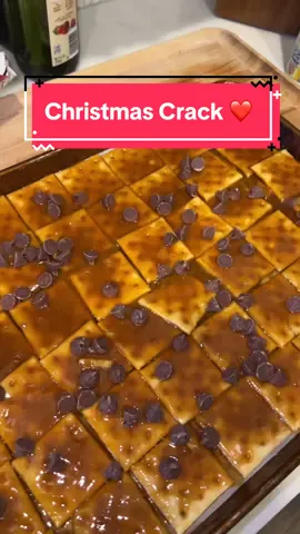 Christmas Crack 🎄🍫 #christmas #Recipe #dessert #fyp #snack #candy 