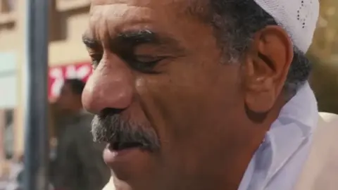 ناوين يخلوني امام مسجد 😂#تتح #تصميم_فيديوهات🎶🎤🎬 #تتح #اكسبلور #الشعب_الصيني_ماله_حل😂😂 #😂😂😂#ثعبان #explore #tiktok #ليبيا_طرابلس_مصر_تونس_المغرب_الخليج #اضحك_من_قلبك 