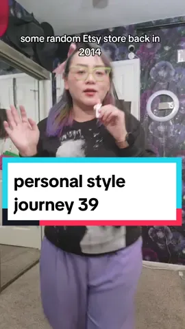 Outfit 39 in my personal style journey!! I freaking love this sweater so much but the weather is often too hot in LA!  #personalstyle #personalstylebuilding #personalstylejourney #hiddlestoners 