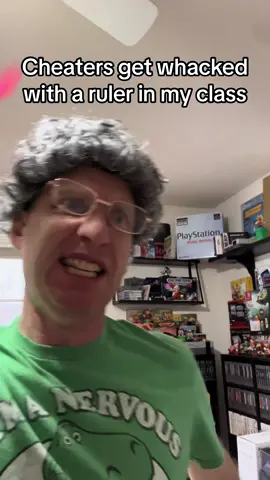 Matt and Napoleon take their drivers test! #driverstest #yellowlight