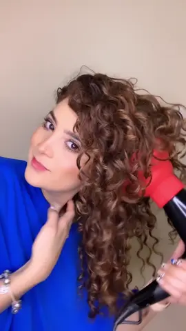 Secado de cabello con digusor de silicona, fácil de llevar en vaijes, facil de usar, resiste temperaturas altas. ✅Q135.00 puede pedirlo al 31806798 o www.curlyguatemala.com #curlyguatemala #curlyhair #difusordesilicona 