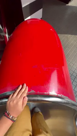 Woman goes down a slide in Sephora in Barcelona #BVIRAL @beatriceeant