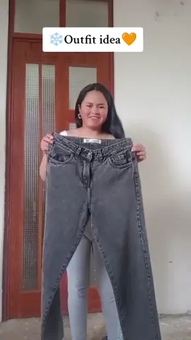 Outfit con nuestra Cafarena y Mon jeans plomo 🤗 tienda virtual #fyp #parati #outfitdeldia #outfit #cafarenas #hilotactoalgodón #monjeans #peru #cerrodepasco♥️✨🌏 #cerrodepasco #frioooooooo🥶🥶🥶🥶🥶 #tiendaonline #emprendimiento 
