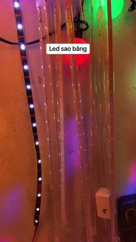#led sao băng đẹp 8 ống 