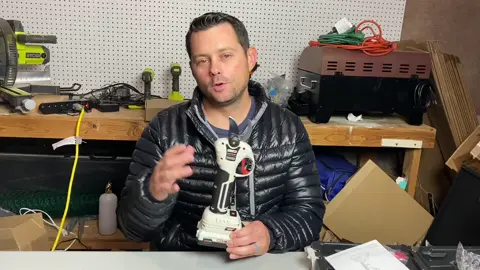 Electric pruning sheers. #review #tools #toolreview 