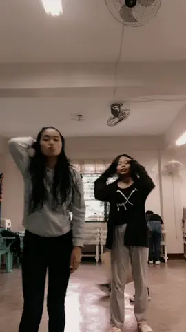 hakey banat pai#fyp #fyppp #fypシ #foryou #page #pageforyou #dance #k #a#m #i #lang #to 