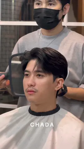 นี่คือพี่เวียร์ เวอร์ชั่น ผมยาว 🥰 หยอกๆคะ นี้คือน้องฮอล ชฏาคิวท์บอยคนล่าสุดของเรา วันนี้ช่างโดม ออกแบบตัดผม และ ดาวเพิร์ม ให้ หล่อเท่สมกับเป็นพ่อของฟ้าหรือยังคะ ^^ #ชฏาซาลอน #chadacuteboy #ฟ้ารักพ่อ #เวียร์ศุกลวัฒน์ #chadasalon #โรงงานผลิตคนหล่อ #ดาวเพิร์ม #โรงงานทำสียืดกัดดัดดาวไม่จำกัดมหาชน #ตรงปกไม่จกตา #chada 