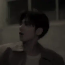 my husband is such a hearttrob no wonder me and the kids love him so much🥰 #taehyun 