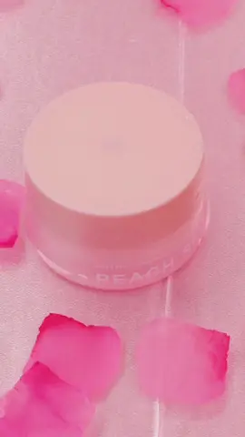 HERES B2UTY Cordyceps sinensis Remover Cleasing Balm Makeup Remover for face,eyes and lip 100g 	Heres B2uty facial cleanser is a revolutionary cleansing balm that instantly transforms from a buttery solid to smooth silky texture to effortlessly cleanse makeup, dirt, oil, and SPF build-up. Impurities are magically dissolved away, leaving skin healthy and glowing without feeling stripped or overly-dry.  #heresb2uty #makeup #manufacturer #cosmetics #beauty 