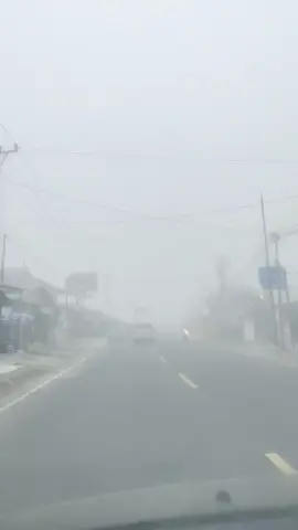 Suatu pagi berkabut di Kota Liwa #liwa #lampungbarat #lampung #kabut 