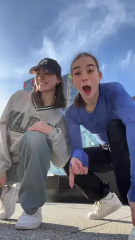 5 DAYS BEFORE CHRISTMAS 🎄!!! Have a beautiful Wednesday world 🌎! We can’t be more excited for this year Holidays!!! Share this super positive energy video to your friends and family to wish everyone a good day 🫶🏻 No snow here 😳❄️🥶⛄️ DC : dance cover OTTC We are @Ophé and @annflo_begin happy sisters and dancers from Québec🇲🇶 in Canada 🇨🇦 Make sure to join our community for your daily dose of dance and good vibes 😎   #sisters #beginsisters #dancevideo #danceduo #newdance #dancers #fireball  #goodvibes  #dancerlife #fundance #trendingvideo #Siblings #fyp #fypシ 