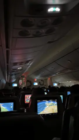 #turkey #to #morocco #casablanca🇲🇦 #airports #nightflight #airmorocco #royalairmoroc 