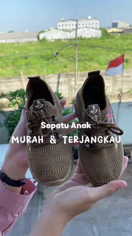 Sepatu anak super murah dan nyaman saat dipakai.. cek out sekarang juga keranjang kuningnya bestie😍#BeliLokal #sepatumurah #sepatuwanita #sepatuslop #sepatuanak #sepatupria #sepatusneakers 