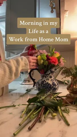 The week before christmas and sickness has set in. Pray for us 🫠 #workfromhomemom #momoftoddlers #morningroutinewithkids #workingfromhomewithkids #morninginthelife #spendthemorningwithme 