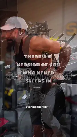 He always moves forward-Anatoly 👏👏👏🦾 #anatoly #pranks #foryou #fyp #viral #gym 
