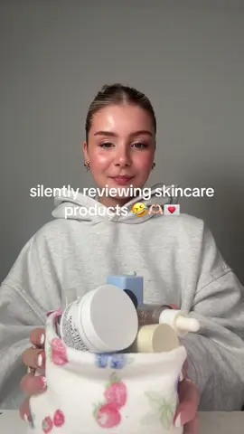 this was so funny to film 😭 #skincare #silentreviews 