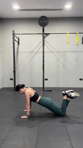 Empower Your Journey: Knee Push Ups Tutorial for Beginners! This modified variation is perfect for anyone to strengthen your upper body with proper form. It’s safe and effective exercise for all fitness levels & a game changer!  Benefits: 1️⃣ Builds upper and core strength while helping progress onto full press ups.  2️⃣ Builds Confidence: As we get older we get weaker so building up that strength is vital to enable us to carry on doing tasks big and small.  3️⃣ Convenient: Knee Push ups can be carried out anywhere and will always be part of a home workout.  Considerations: 1️⃣ Keep your core engaged & your back straight in this movement; avoid sagging in the hips or arching the back.  2️⃣ Get your chest as close to the floor as comfortable, this will get lower the more you practice the movement.  3️⃣ Keep a controlled pace & maintain that form 💪🏼 Remember to listen to your body, progress at your own pace and celebrate each rep! Consistency is key and as you build strength you may even advance to a traditional push up 👀 Let me know if you found this helpful & what other exercises you would like to see! Comment them below 👇🏼 #ConfidenceQueens #kneepushups #EmpowerYourLift #GrowandglowwithEllis #gymmotivation #femalefatloss #dropadresssize#womensupportingwomen #onlinecoaching #femaleonlinecoach #gymanxiety #exerciseexecution #gymbeginner #workouttips #homeworkouts #workoutsonthego #pushup #strongwomen #workoutreel #gymconfidence #confidencebuilding #6weekchallenge 