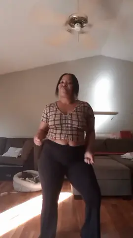 Dance Dance Dance! Dc:@Kish kish #aliciathearies #trending #trendingdance #dance #supportisfree #demontime😈 #fyp #viralvideos #fyp