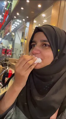 Hussainabad street food.  Next street food knsa hona chahiye? #foryou #foryoupage #onthisday #onthisday❤️❤️❤️ #fyp #streetfood #tiktok #trending #trendingvideo #viral #karachi #food #foodblogger #conetent #contentcreator #like #share #capcut 