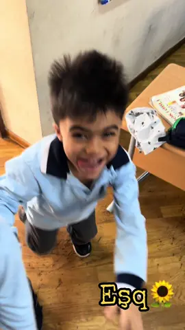 Müəllimlər ölümsüzdürlər. Sonsuza qədər yaşayırlar ürəklərdə, beyinlərdə. Ah aslanlarım, ümid edirəm ki, məni də xatirinizdə sonsuza qədər xoş yaşadarsınız🌻❤️