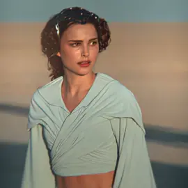Padme Amidala, la plus belle pour vous ? #padme #padmeamidala #amidala #padmeedit #padmeamidalaedit #amidalaedit #starwars #starwarsfan #starwarsedit #starwarstiktok #fypシ #foryou #foryoupage #pourtoi #edit #viral #starwarsvf #starwarsfr #vf #e_chimine