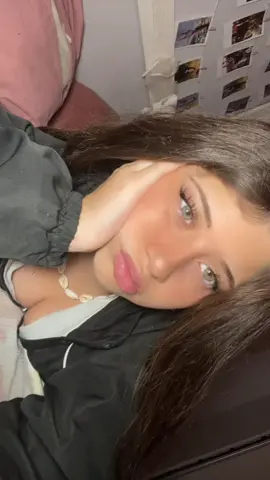 si no la llamo se desespera 