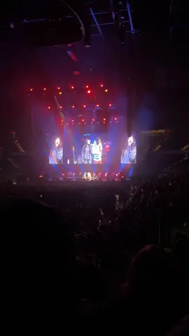 Sunny sandler singing at Adam’s show!! Adam looks so proud lol