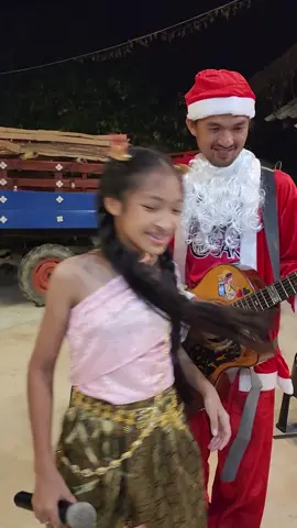 โรกซิมเหล้า น้องกีต้าร์ สิริขวัญ @guitarsirikwan10 #มนุษย์ดนตรี #กีต้าร์สิริขวัญ #สมปองปั้นน้อง 