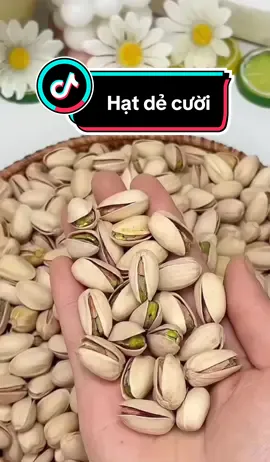 Hạt dẻ cười vị mặn mặn bùi bùi rất là ngon nha 😋😋 #hatdecuoi #hatdecuoiahihi #review #reviewdoanvat #tet2024 