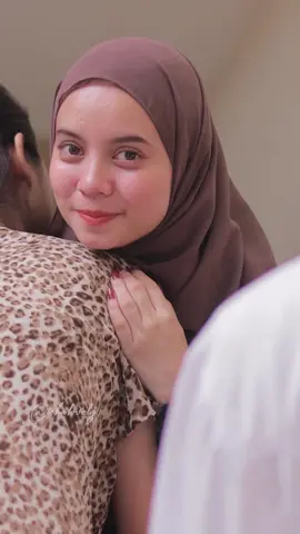 Icha mualaf ga bilang ortu dulu? #SerialTikTok #TikTokTainment #TikTokSeries #TikTokSeriesFuture #drama #ichalovely #suneedaycreative #dramatiktok #viraltiktok #spesialhariibu #hariibu #ekspresikanhariibu #selamathariibu #happymothersday #mualaf #cinta #nikah 