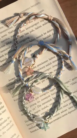 Bracelet under sea star 🫧🪸💫#gelangbenang #bracetsbeads #gelangbenangjahit #gelangtali 