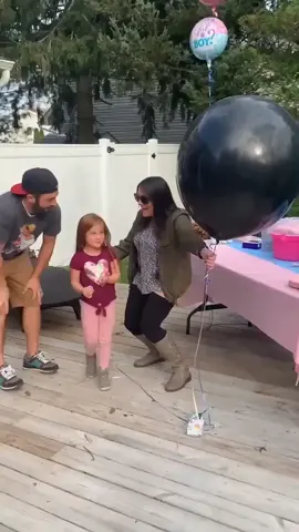 Mom Let’s Go Of Gender Reveal Balloon .  .  .  .  Credit: Unknown (DM for removal) (All credits and rights to this content go to the original content creator)