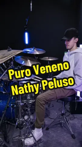 Salsa con @Nathy PelusOficial 🔥🕺🏽 #drums 