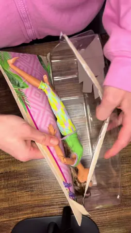 We’d like you to meet: Paige! She’s adventurous yoga teacher whos enjoys boba tea and cruising the mountains in her jeep. 💚#madetomove #barbie #doll #yogabarbie #madetomovebarbie #dollcollector #barbieunboxing #adultdollcollectors #yogateacher #brunettedoll #barbietiktok #dollcollection #barbiecollector 