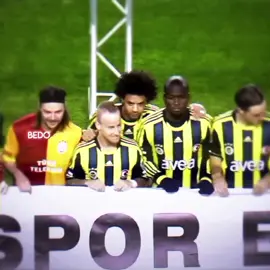 Dünyanın En Büyük Derbisine Son 3 Gün 🔥🟦🟨🟥 .  .  .  #keşfet #keşfetteyiz #fenerbahçe #galatasaray #galatasaraylıyız #fenerbahçem #fenerbahçeliyiz #derbi #edit 