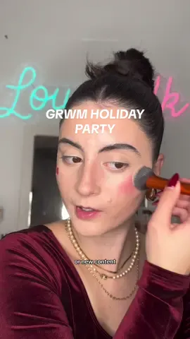 Replying to @Liz attempting to recreate the lip a bunch of you asked me for ❤️ #makeup #holidaymakeup #BeautyTok #confidence #makeuptutorial #acnepositivity #skinpositivity #acnemakeup 