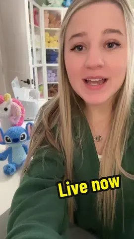 Live now working on felt!  . #crochet #crocheter #crochetgrove #livenow 