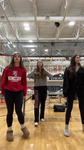 part 189 #tiktokdance #viral #december2023 #trending #2023dance #trendingdance #fyp #lululemon #nikesocks 