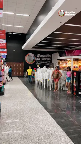 Tá chegando mesmo? Assume teus b.o! @emersontv 🤣 E aí, quem aí já reuniu a família toda para fazer as compras do seu Natal aqui no Baratão da Carne? ❤️ #fyp #fy #Trend #Táchegando #Meme #ComprasdeNatal #Supermercado #BarataodaCarne #Promocoes #Ofertas #Manaus