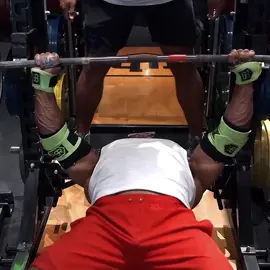 Crazy bench day #bodybuilding #bodybuilder #strengthtraining #strengthtraining  #gymtok  #gym