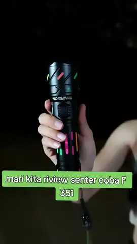 bagaimana menurut kalian tentang vidio ini ? komen di kolom komentar #fypシ゚viral #smilingshark 