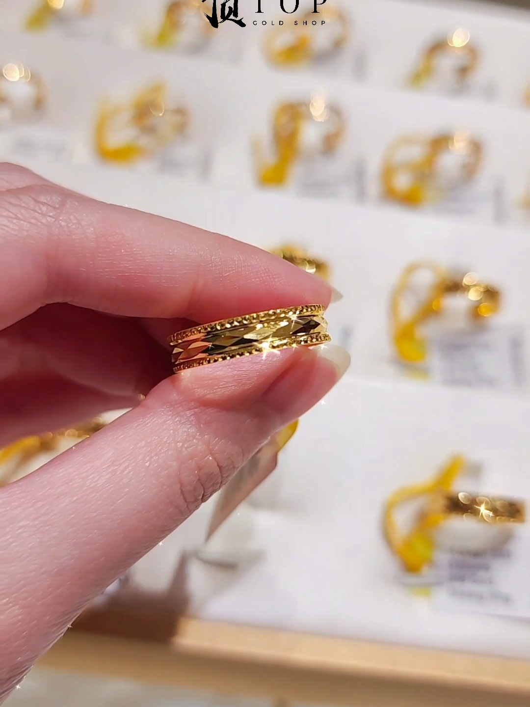 Make memories one step at a time with our 916 Gold Shining Couple Rings! Elevate your bond with these elegant wedding bands. Shop now and celebrate your love story! Shop for yours now at Far East Plaza, #05-117! ✅ Cheapest In Singapore ✅ GST Absorbed ✅ Minimum Workmanship #tiktoksg #trending #916gold #22karatgold #goldjewellery #cheapestprice #bestdeals #gooddeals #goldjewelleryshop #singapore #smallbusiness #goldrings  #916金 #金店 #新加坡 #lobangsg #couplerings #coupleideas #weddingbands