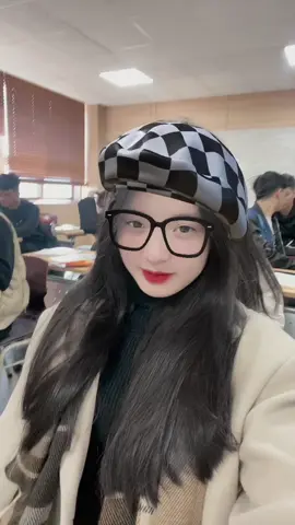 Sẽ nói nhớ em thật nhìu😙 #CapCut #xuhuong #AntiFakeNews #duhocsinhhanquoc #caption #mẫuảnh #giánginh 